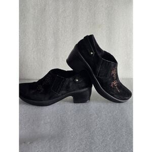 Klogs Missy Women's 7.5 M Black Suede Embroidery Clog Comfort Cottagecore Fairy